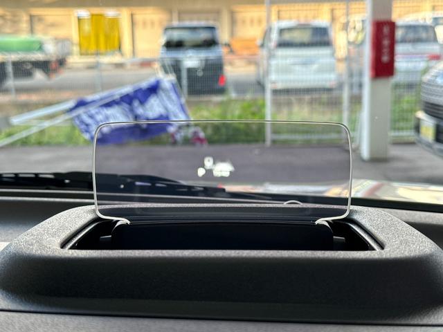 スペーシアカスタム ハイブリッドＸＳターボ【４ＷＤ】【届出済み未使用車】　全方位モニター付き９インチメモリーナビ　Ｂｌｕｅｔｏｏｔｈ　フルセグ　バック・サイド・フロントカメラ　両側電動スライド　追従型クルコン　後席オットマン　コーナーセンサー　シートヒーター　オートＬＥＤ（47枚目）