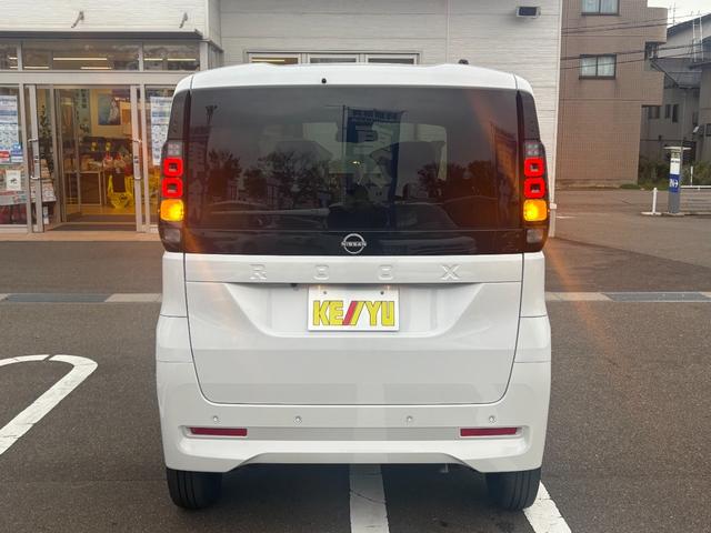 ルークス ハイウェイスター　Ｇターボプロパイロットエディション　４ＷＤ　【届出済未使用車】全方位カメラ　プロパイロット　シートヒーター　両側電動スライドドア　コーナーセンサー　オートＬＥＤライト　オートハイビーム　横滑り防止装置（13枚目）