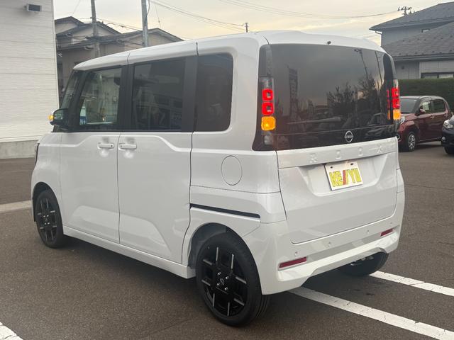 ルークス ハイウェイスター　Ｇターボプロパイロットエディション　４ＷＤ　【届出済未使用車】全方位カメラ　プロパイロット　シートヒーター　両側電動スライドドア　コーナーセンサー　オートＬＥＤライト　オートハイビーム　横滑り防止装置（65枚目）