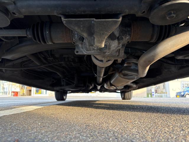 下廻りの防錆塗装【鎧】やマフラーの耐熱シルバーコーティングも施行可能ですのでご相談下さい♪