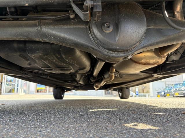 下廻りの防錆塗装【鎧】やマフラーの耐熱シルバーコーティングも施行可能ですのでご相談下さい♪