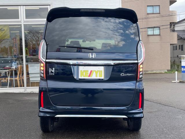Ｎ－ＢＯＸカスタム Ｌ【４ＷＤ】【後期型】【純正９型ナビ】【ドライブレコーダー】　【衝突軽減＆レーンアシスト】コーナーセンサー　フルセグ　バックカメラ　Ｂｌｕｅｔｏｏｔｈ再生　シートヒーター　両側電動スライドドア　ＬＥＤヘッドライト　レーダークルコン　電動パーキングブレーキ（16枚目）