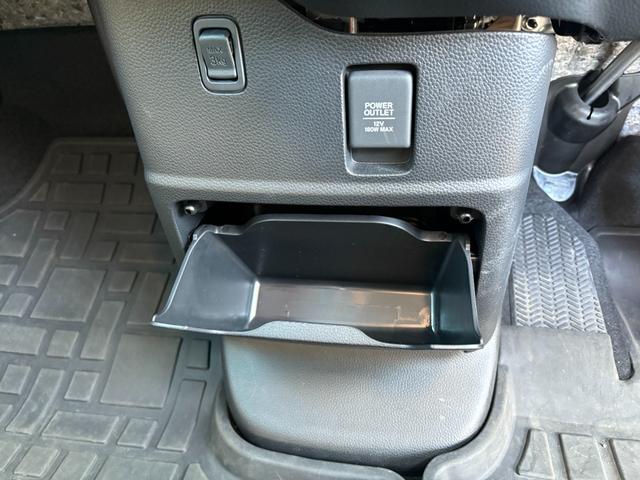 Ｎ－ＢＯＸカスタム Ｌ【４ＷＤ】【後期型】【純正９型ナビ】【ドライブレコーダー】　【衝突軽減＆レーンアシスト】コーナーセンサー　フルセグ　バックカメラ　Ｂｌｕｅｔｏｏｔｈ再生　シートヒーター　両側電動スライドドア　ＬＥＤヘッドライト　レーダークルコン　電動パーキングブレーキ（46枚目）