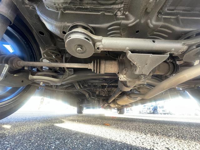 N-BOXカスタム G・EXターボホンダセンシング【4WD】 【禁煙車】 【冬タイヤ付】【純正8型ナビ】バックカメラ Bluetooth再生 ETC【衝突軽減&レーンアシスト】デジタルミラー型ドラレコ 両側電動スライド レーダークルコン コーナーセンサー シートヒーター(16枚目)