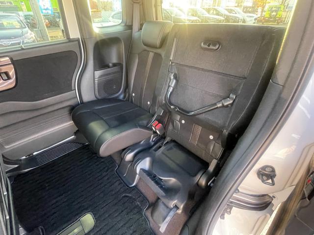 N-BOXカスタム G・EXターボホンダセンシング【4WD】 【禁煙車】 【冬タイヤ付】【純正8型ナビ】バックカメラ Bluetooth再生 ETC【衝突軽減&レーンアシスト】デジタルミラー型ドラレコ 両側電動スライド レーダークルコン コーナーセンサー シートヒーター(30枚目)