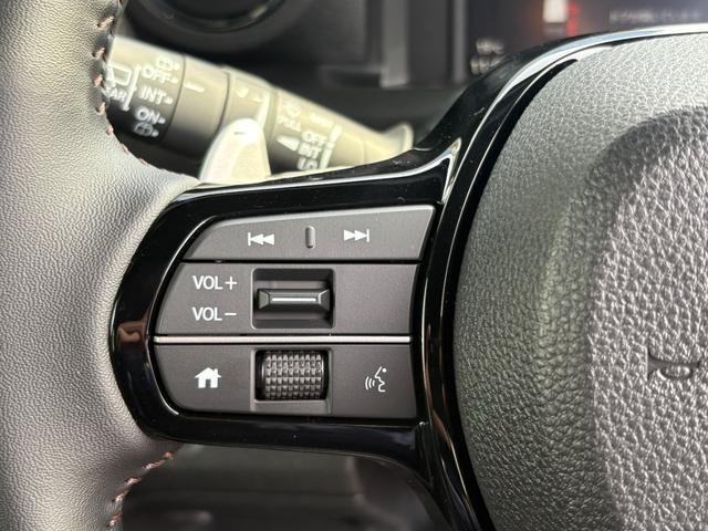 Ｎ－ＢＯＸカスタム ターボ【４ＷＤ】【届出済未使用車】【純正８インチナビ】　【衝突軽減＆レーンアシスト】レーダークルコン　両側電動スライドドア　コーナーセンサー　フルセグ　バックカメラ　Ｂｌｕｅｔｏｏｔｈ再生　シートヒーター　ハーブレザーシート　ＬＥＤオートライト　純正アルミ（34枚目）