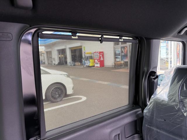 Ｎ－ＢＯＸカスタム ターボ【４ＷＤ】【届出済未使用車】【純正８インチナビ】　【衝突軽減＆レーンアシスト】レーダークルコン　両側電動スライドドア　コーナーセンサー　フルセグ　バックカメラ　Ｂｌｕｅｔｏｏｔｈ再生　シートヒーター　ハーブレザーシート　ＬＥＤオートライト　純正アルミ（48枚目）