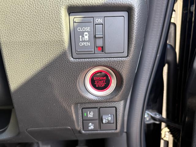 N-BOXカスタム L(43枚目)