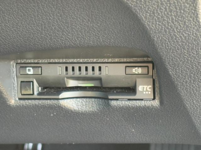 プリウス A【4WD】【禁煙車】【寒冷地仕様】【AC100V電源】 衝突軽減 ブラインドスポットモニター 純正ナビ バックカメラ Bluetooth再生 ETC コーナーセンサー ヘッドアップディスプレイ 追従クルコン LEDオートライト パーキングアシスト ドラレコ(8枚目)