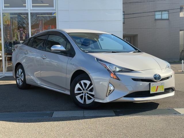 プリウス A【4WD】【禁煙車】【寒冷地仕様】【AC100V電源】 衝突軽減 ブラインドスポットモニター 純正ナビ バックカメラ Bluetooth再生 ETC コーナーセンサー ヘッドアップディスプレイ 追従クルコン LEDオートライト パーキングアシスト ドラレコ(55枚目)