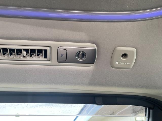 ヴェルファイア ２．５Ｚ　Ｇエディション　【４ＷＤ】衝突軽減＆車線逸脱警告　純正９インチナビ　純正１７インチアルミ　フリップダウンモニター　コーナーセンサー　電動シート　ＬＥＤヘッドライト　追従型クルコン　禁煙車　両側電動スライドドア（56枚目）