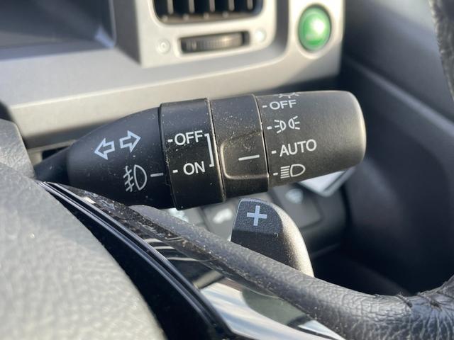 ステップワゴンスパーダ Ｚｉ【４ＷＤ】【１オーナー禁煙車】　【衝突軽減】メーカーＨＤＤナビ　全方位カメラ　フルセグ　アダプティブクルーズコントロール　両側電動スライドドア　ＥＴＣ　ＨＩＤオートライト　スマートキー　リアヒーター　ワイパーデアイサー（38枚目）