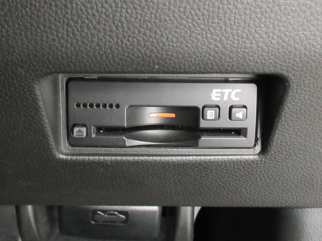 スイフト HYBRID RS ZC53S/ナビ・全方位カメラ・ETC ナビ・Bluetooth対応・ETC・全方位カメラ・キーレスプッシュスタート・フルオートエアコン・シートヒーター・衝突被害軽減サポート・アイドリングストップシステム(8枚目)