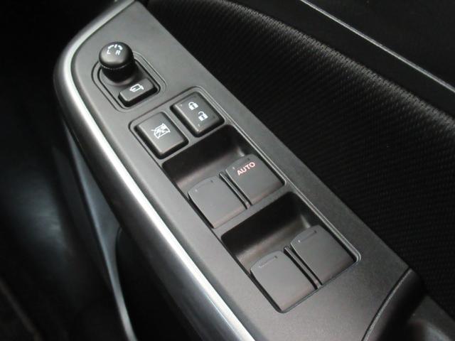 スイフト HYBRID RS ZC53S/ナビ・全方位カメラ・ETC ナビ・Bluetooth対応・ETC・全方位カメラ・キーレスプッシュスタート・フルオートエアコン・シートヒーター・衝突被害軽減サポート・アイドリングストップシステム(23枚目)