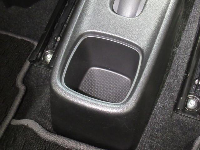 スイフト HYBRID RS ZC53S/ナビ・全方位カメラ・ETC ナビ・Bluetooth対応・ETC・全方位カメラ・キーレスプッシュスタート・フルオートエアコン・シートヒーター・衝突被害軽減サポート・アイドリングストップシステム(46枚目)