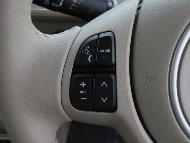 アルトラパン Ｘ　５型／ブレーキサポート・後退時ブレーキサポート　衝突被害軽減システム・後退時ブレーキサポート・アイドリングストップ・シートヒーター・キーレスエントリー・プッシュスタート・レーンアシスト・アームレスト・アクセサリーソケット・オートエアコン（17枚目）