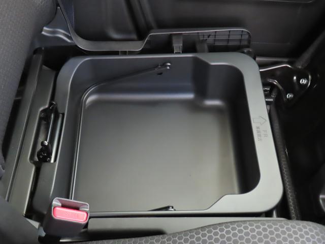 スペーシアギア ギア　ＨＹＢＲＩＤ　ＸＺターボ　３型／ナビ・全方位カメラ　純正ナビゲーション・全方位カメラ・ＥＴＣ・ドライブレコーダー・スズキセーフティーサポート・両側電動スライドドア・ヘッドアップディスプレイ・アダプティブクルーズコントロール・アクセサリーソケット（37枚目）