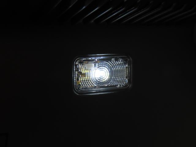 最寄り駅は羽村駅または福生駅になります。