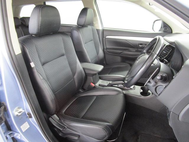 2.0 G セイフティPKG 4WD サウンドナビ(14枚目)