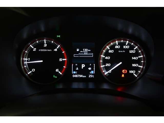 デリカＤ：５ Ｐ　８人乗　禁煙車　１０．１型ナビ　後席モニター（12枚目）