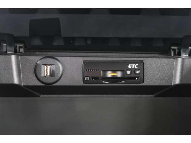 デリカＤ：２ ハイブリッドＭＺ　全方位カメラパッケージ　禁煙　８型メモリーナビ　全方位カメラ　ＥＴＣ（3枚目）
