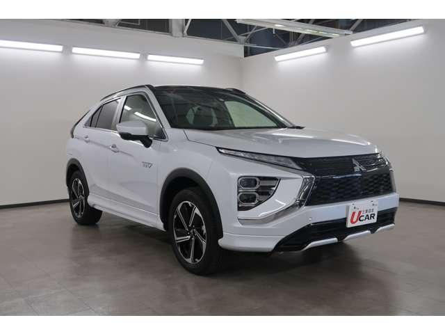 エクリプスクロスＰＨＥＶ Ｐ　禁煙　スマホ連携８型ナビ　電動サンルーフ（5枚目）