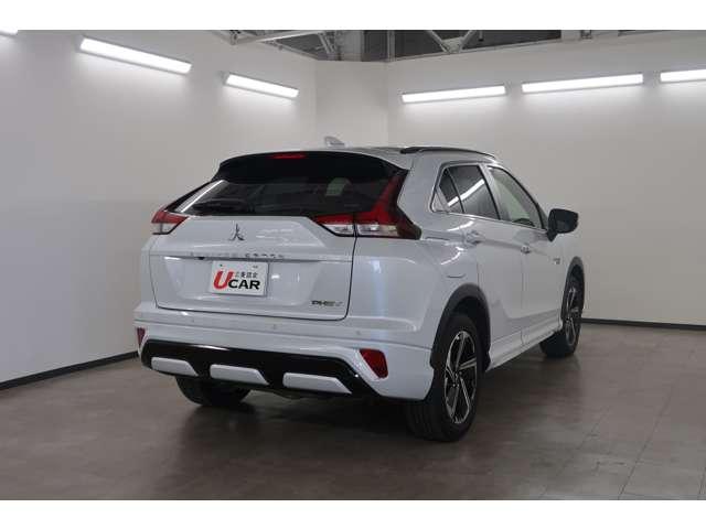 エクリプスクロスＰＨＥＶ Ｐ　禁煙　スマホ連携８型ナビ　電動サンルーフ（6枚目）