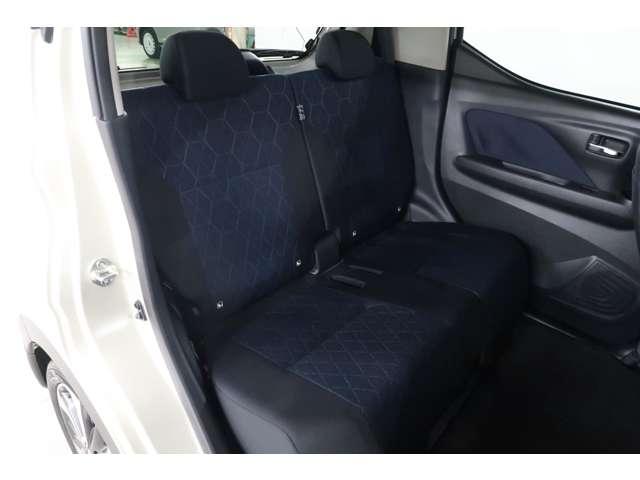 ｅＫクロス Ｔ　プレミアム　禁煙車　９型メモリーナビ　ＥＴＣ　ドラレコ（9枚目）