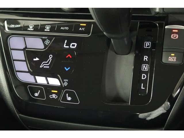 ｅＫクロス Ｔ　プレミアム　禁煙車　９型メモリーナビ　ＥＴＣ　ドラレコ（12枚目）