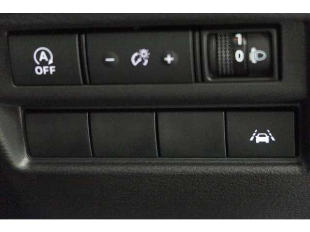 トライトン ＧＳＲ　禁煙　レンタＵＰ　スマホ連携９インチナビ（12枚目）