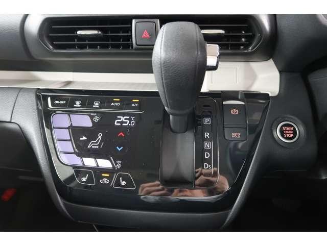 デリカミニ Ｔ　プレミアム　禁煙　社有車　９型ナビ　フルセグ　全方位（12枚目）