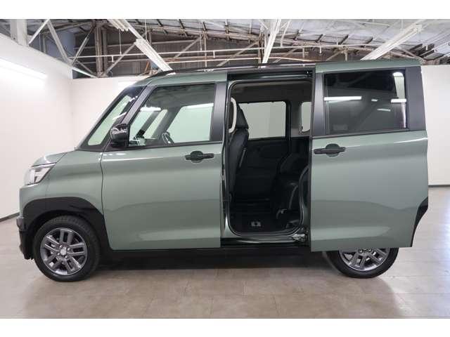 デリカミニ Ｔ　プレミアム　禁煙　社有車　９型ナビ　フルセグ　全方位（18枚目）