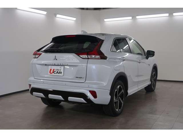 エクリプスクロスＰＨＥＶ Ｐ　禁煙車　社有車ＵＰ　スマホ連携８インチナビ（6枚目）