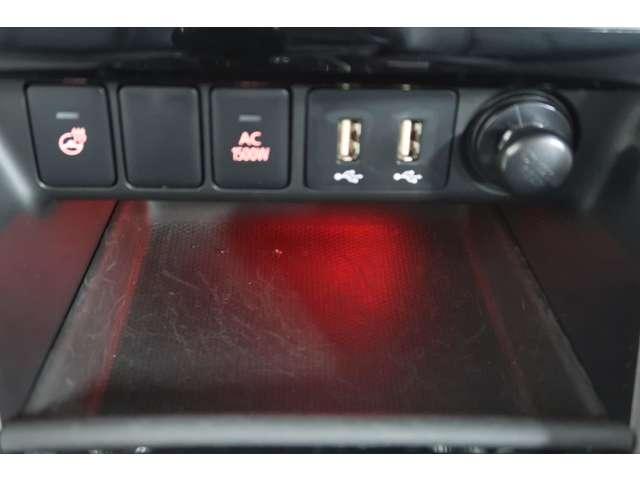 エクリプスクロスＰＨＥＶ Ｐ　禁煙車　社有車ＵＰ　スマホ連携８インチナビ（13枚目）