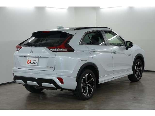 エクリプスクロスＰＨＥＶ Ｐ　禁煙　スマホ連携８型ナビ　電動サンルーフ（6枚目）