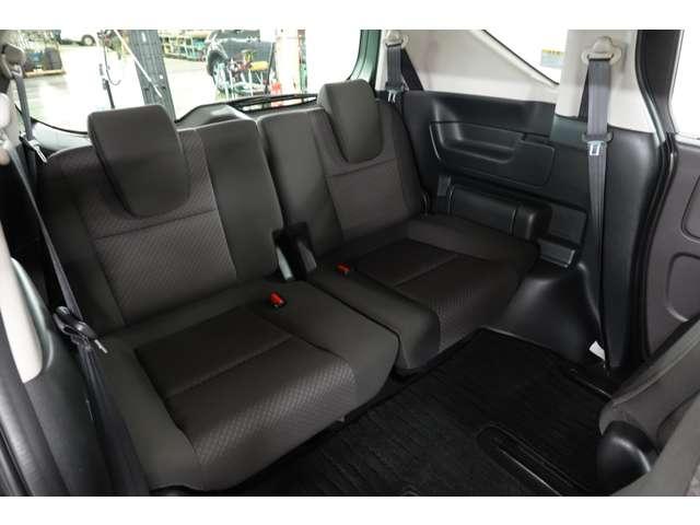 フリードハイブリッド ハイブリッド・Ｇホンダセンシング　２ＷＤ　６人乗り　禁煙車　メモリーナビ　ＥＴＣ（10枚目）