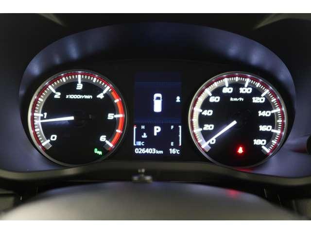 デリカD:5 P クリーンディーゼルターボ 8人乗 禁煙車(12枚目)