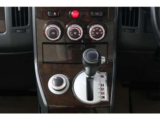 デリカD:5 D パワーパッケージ クリーンディーゼルターボ 8人乗り(14枚目)