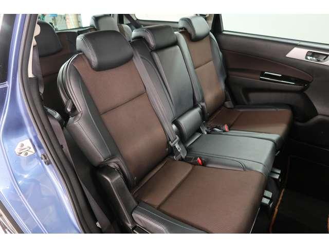 エクシーガクロスオーバー７ モダンスタイル　禁煙車　メモリーナビ　バックカメラ　ＥＴＣ（9枚目）