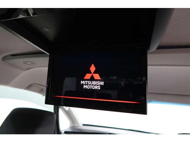 デリカＤ：５ Ｐ　７人　１０．１型ナビ＋後席モニター　本革シート（3枚目）