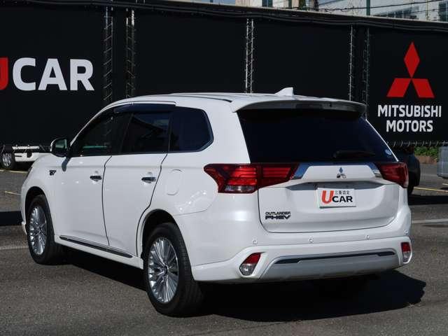 アウトランダーＰＨＥＶ Ｇ　パイオニアナビ　全周囲カメラ　電動シート（6枚目）