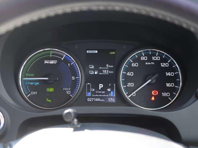 アウトランダーＰＨＥＶ Ｇ　パイオニアナビ　全周囲カメラ　電動シート（16枚目）