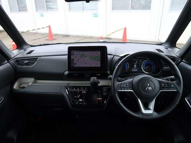 デリカミニ Ｔ　プレミアム　ターボ　９型純正ナビ　全周囲カメラ（2枚目）