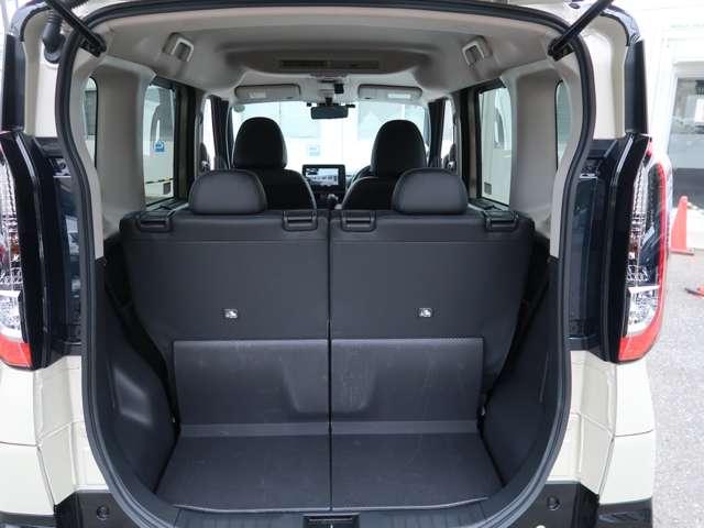 デリカミニ Ｔ　プレミアム　ターボ　９型純正ナビ　全周囲カメラ（9枚目）