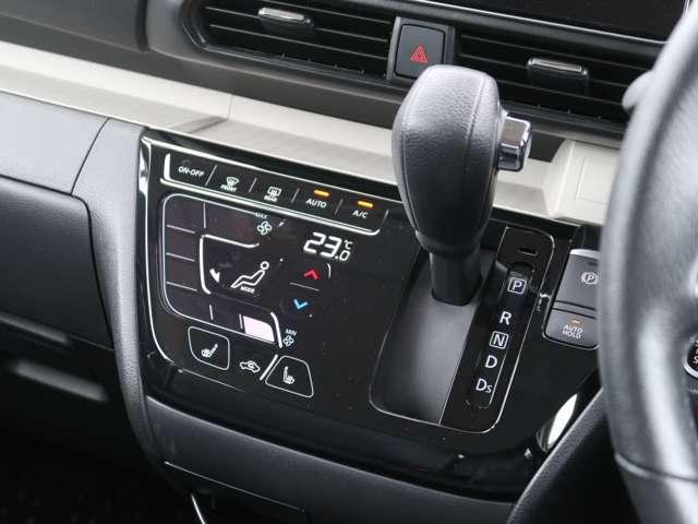 デリカミニ Ｔ　プレミアム　ターボ　９型純正ナビ　全周囲カメラ（12枚目）