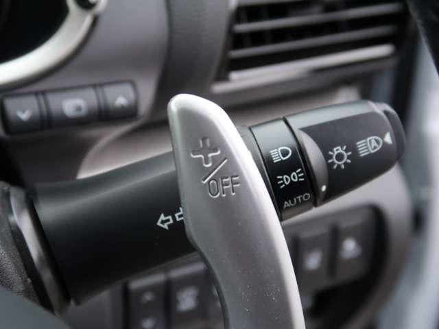 エクリプスクロスＰＨＥＶ Ｐ　スマホ連携ナビ　パノラマサンルーフ（16枚目）