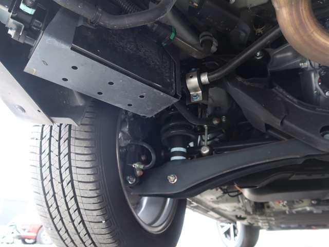 エクリプスクロスＰＨＥＶ Ｐ　スマホ連携ナビ　パノラマサンルーフ（19枚目）