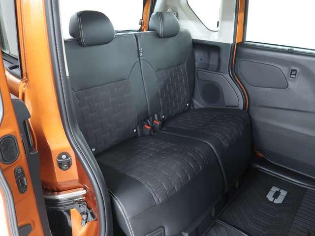 デリカミニ T プレミアム ターボ 社有車UP 9インチナビ(12枚目)