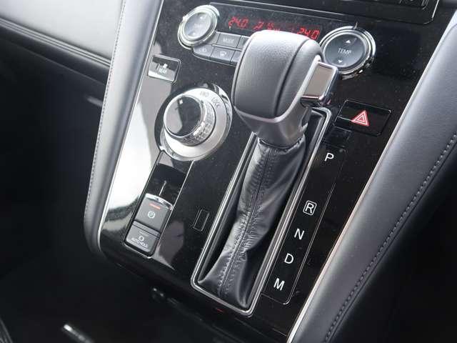 デリカD:5 G 禁煙車 ワンオーナー 10.1ナビ(15枚目)