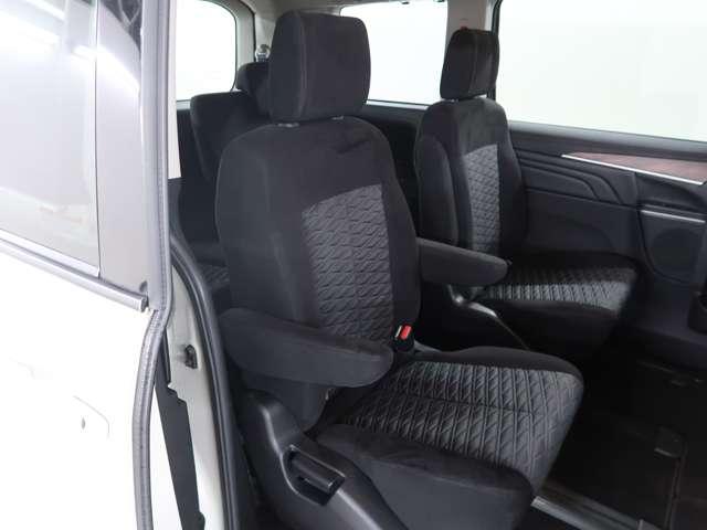 デリカD:5 G パワーパッケージ 禁煙車 レンタカーアップ(7枚目)